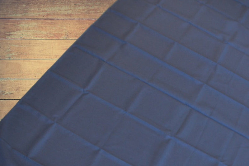 Tafelkleed - 130 x 160 cm - Blauw- Tafellinnen - Geschikt voor Binnen en Buiten - Tafellaken - Tafeldoek - Tablecloth