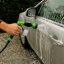 Autospuit met Zeepdispenser – Foam Gun voor Tuinslang – 8 Standen Spuitpistool – Autowas Spuit – Sproeikop met ZeepreservoirAutospuit met Zeepdispenser – Foam Gun voor Tuinslang – 8 Standen Spuitpistool – Autowas Spuit – Sproeikop met Zeepreservoir