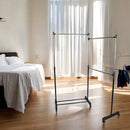 Verstelbaar Kledingrek met Hoek – Ruimtebesparend Design, Mobiel met Wieltjes, Duurzaam en Multifunctioneel – Ideaal voor Kleine Ruimtes en Garderobes