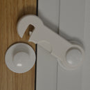 Kindersichere Schränke – Weiß – 10 Stück – Schranksicherheit für Kinder – selbstklebend