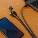 3-in-1 USB Kabel – 1 meter – Snelladen & Dataoverdracht – USB naar USB-C / Lightning – Nylon Gevlochten – Zwart